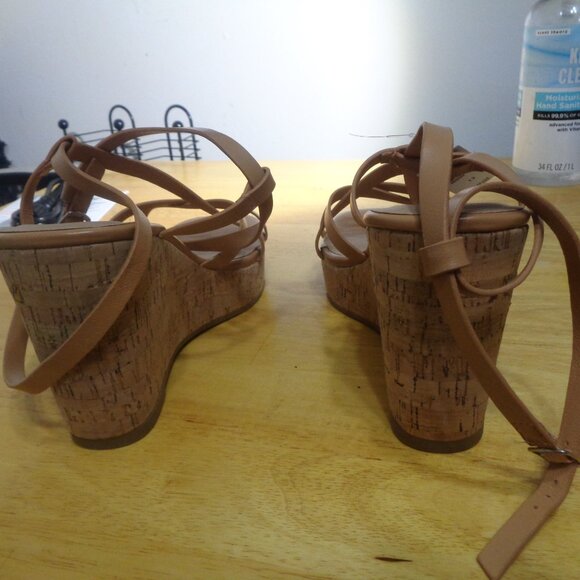 Torrid Square Toe Strappy Wedge Sz 13 - Picture 6 of 7